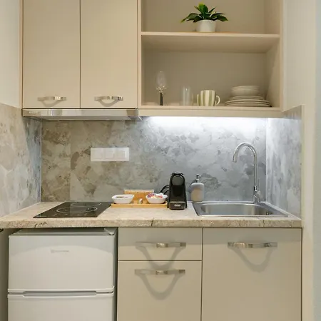 Apartment Elia *